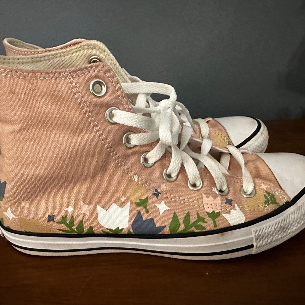 Converse Pink and White Floral High-Top Sneakers